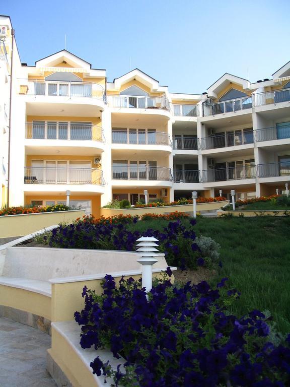 Golden Wave Apartment Sozopol Exterior foto