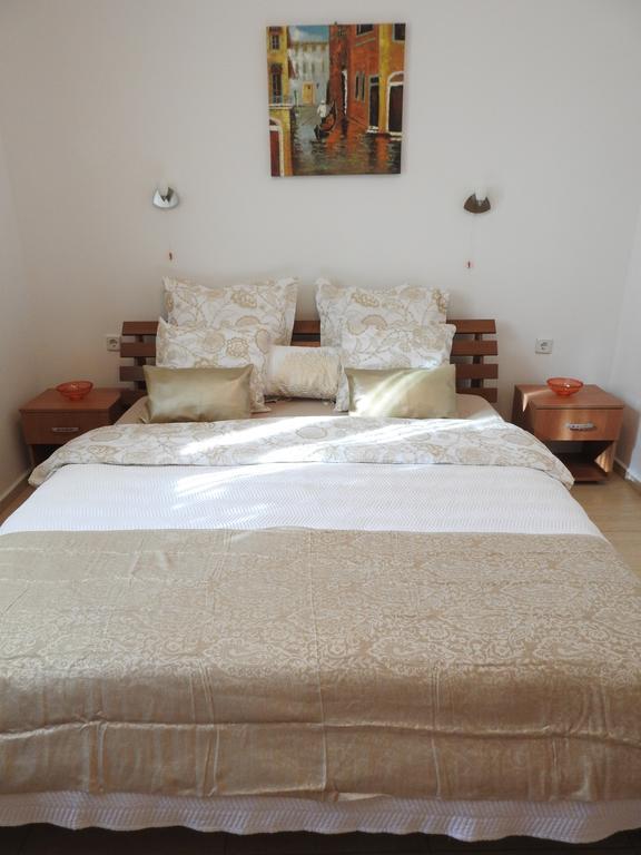 Golden Wave Apartment Sozopol Exterior foto